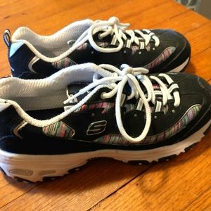 Sketchers D'Lites Women's 8.5